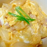 簡単すぎ？塩麹で作る優しい味の卵かけごはん的親子丼